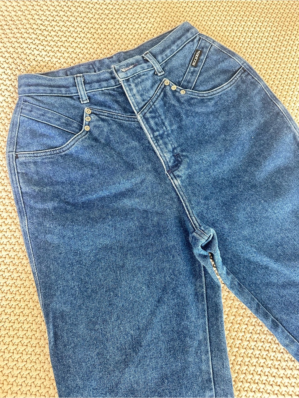 Vintage High-Rise Blue Denim Jeans - Women